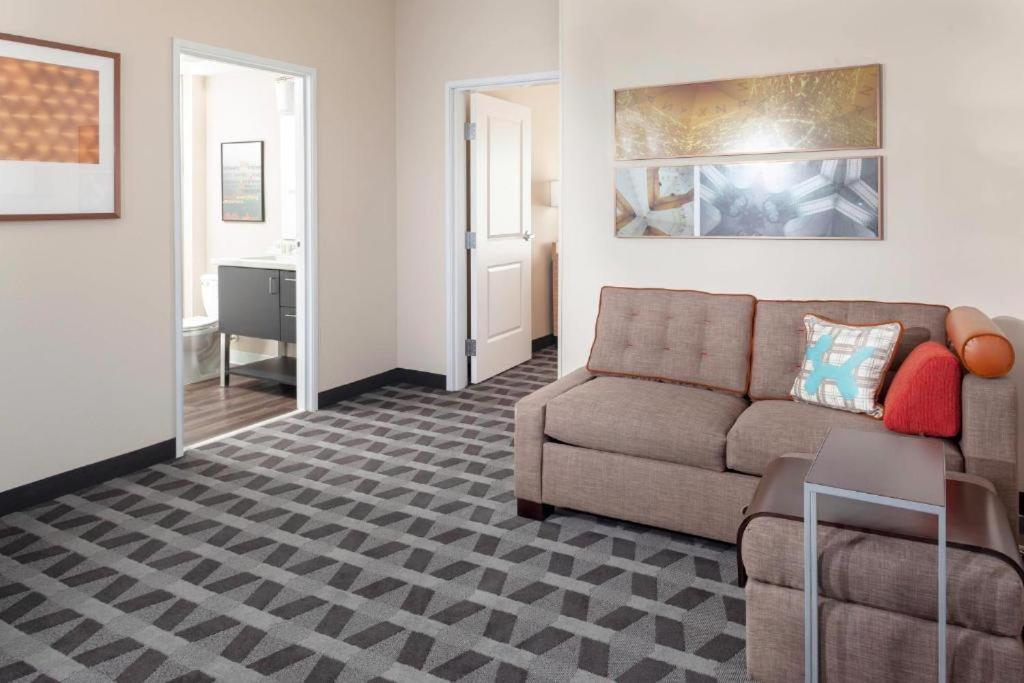 Towneplace Suites By Marriott San Antonio Westover Hills Eksteriør billede