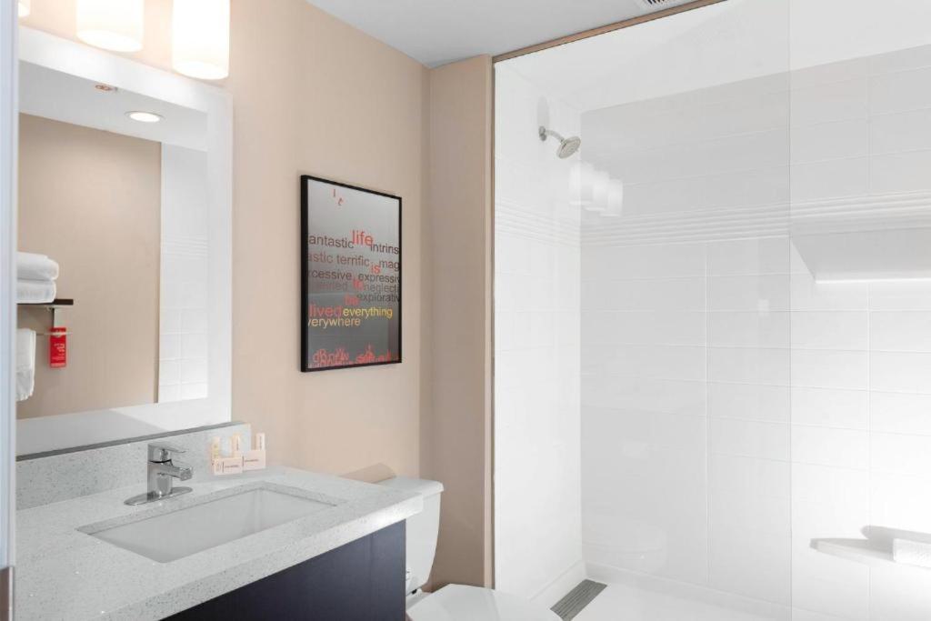 Towneplace Suites By Marriott San Antonio Westover Hills Eksteriør billede