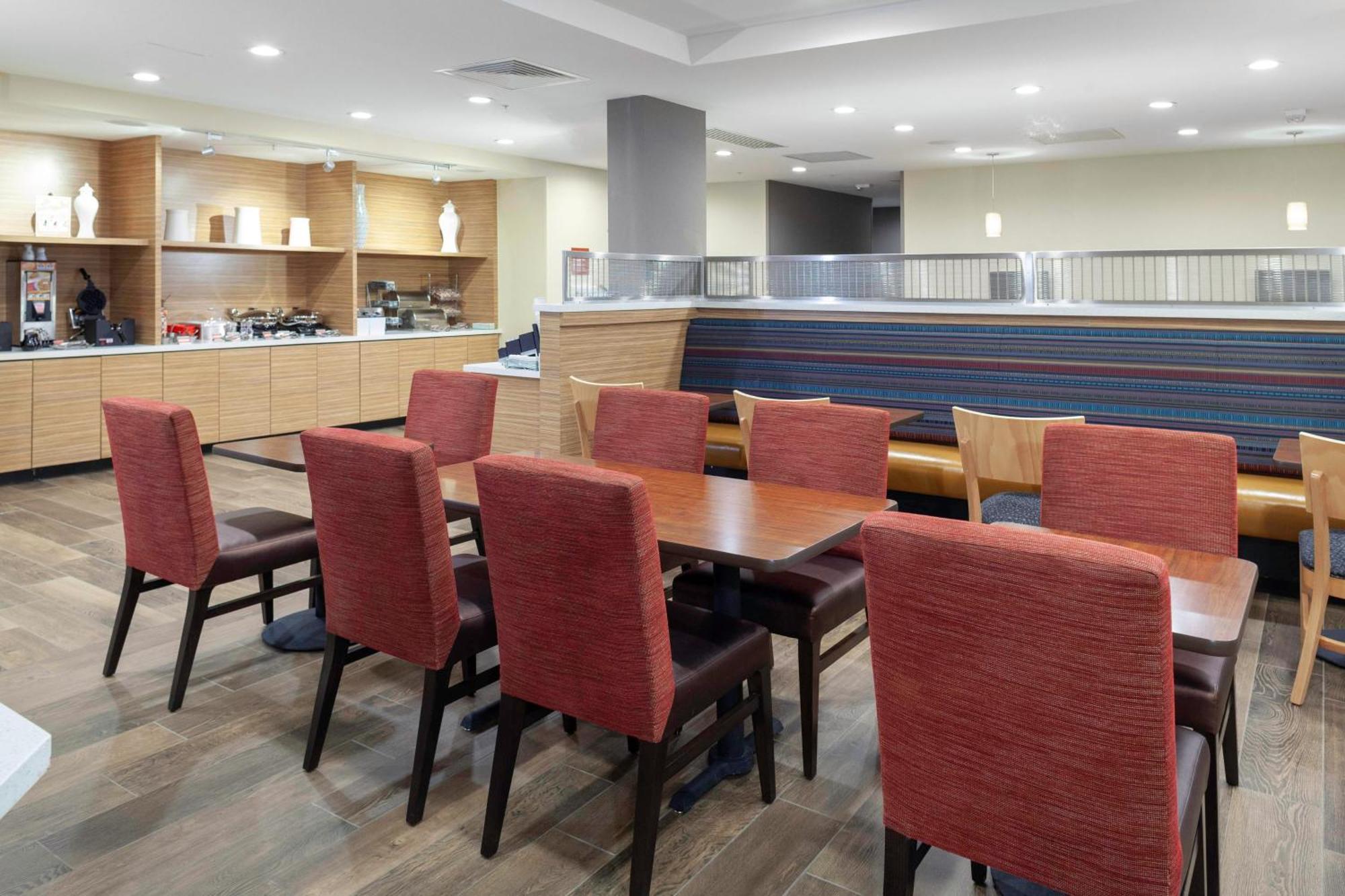 Towneplace Suites By Marriott San Antonio Westover Hills Eksteriør billede