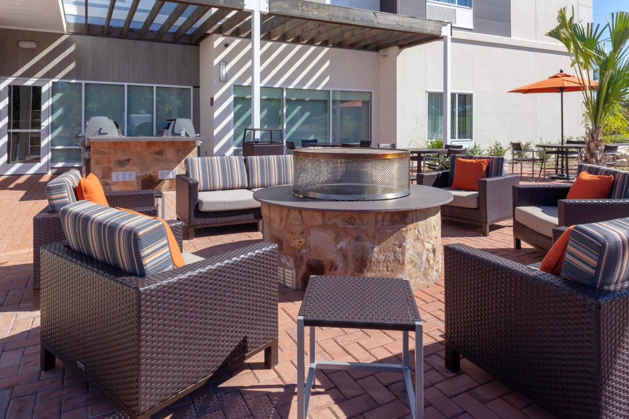Towneplace Suites By Marriott San Antonio Westover Hills Eksteriør billede
